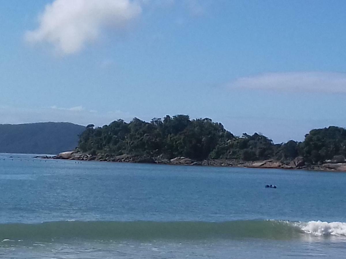 Caraguatatuba De Frente Para O Mar Esterno foto