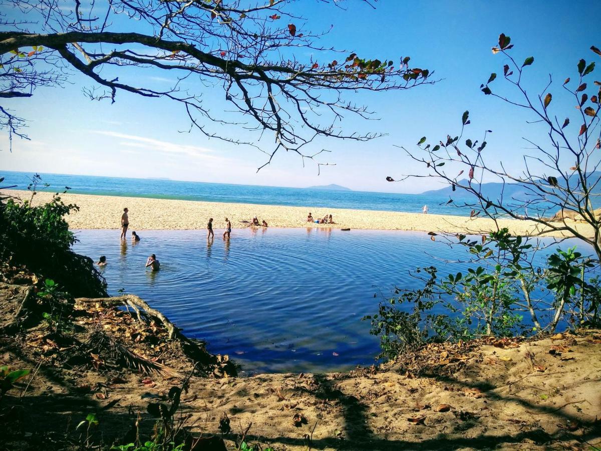 Caraguatatuba De Frente Para O Mar Esterno foto